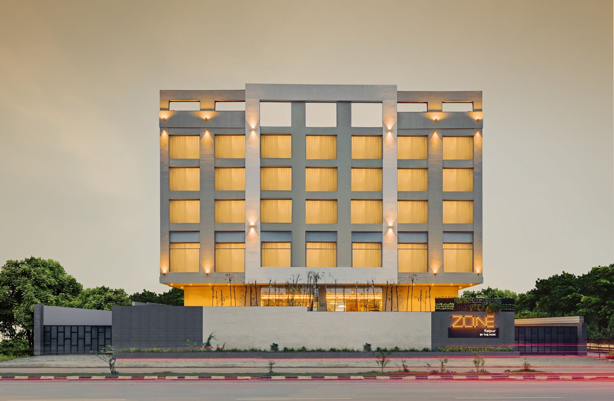 Zone By The Park Raipur Hotel Exterior photo